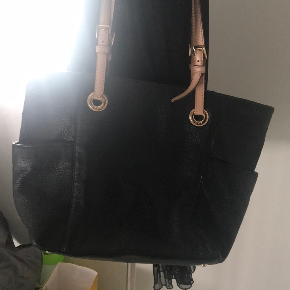 MK black leather purse